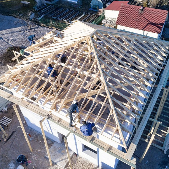 Монтаж четырёхскатной крыши и кровли в Микуне и Республике Коми